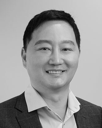 Dr. Andrew Kim Hair Transplant Surgeon at Medihair